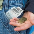 Исследование: мама все еще помогает – в Эстонии более половины взрослых получают финансовую поддержку от родителей