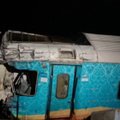 ВИДЕО | В Индии пассажирский поезд сошел с рельсов. Сообщается о десятках погибших и сотнях раненых