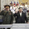 Šoigu ja hiinlased andsid paraadil au Põhja-Korea keelatud tuumarakettidele