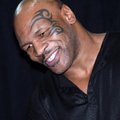 Mike Tysoni šokeerivad paljastused: matšide ajal narkouimas, dopingukontrollis võltspeenisega