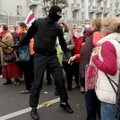 Valgevene siseministeerium: protestid on radikaliseerunud, oleme valmis kasutama lahingrelvi