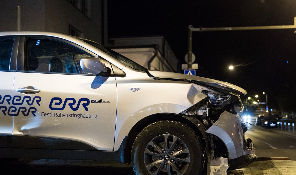 ERR auto põhjustas Kreutzwaldi tn avarii