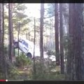VIDEO: Kuus korda üle katuse: Saaremaa rallil toimus üliohtlik avarii