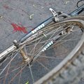 Нелепая авария: велосипедист захотел перейти дорогу, но оказался в больнице