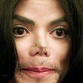 Milliseid saladusi paljastas Michael Jacksoni keha? Popkuningas oli kiilakas ja tal olid peidetud tätoveeringud!