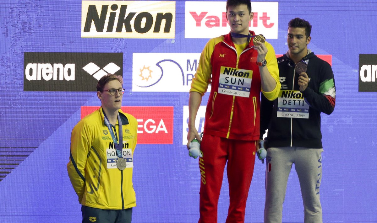 Meeste 400 meetri vabaujumise esikolmik: vasakult Mack Horton, Sun Yang ja Gabriele Detti