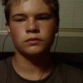 VIDEO: Tagakiusatud poiss väljendab Youtube'i vahendusel oma tundeid