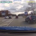 ВИДЕО: В Нарве водитель микромобиля "за три минуты нарушил почти все правила" и получил в наказание 27 дней ареста