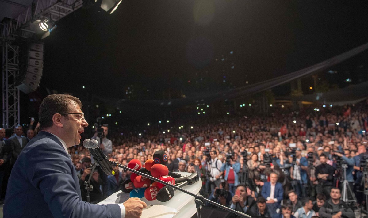 Kukutatud linnapea Ekrem İmamoğlu lubab osaleda ka kordusvalimistel.