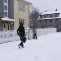Lumelabidad kätte ja trenn alaku: Tallinn ei võta kõnniteede puhastamist veel niipea täielikult enese kanda