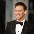 PUHAS SEKS: Hurmur Tom Hiddleston kehastub kantrilaulja Hank Williamsiks