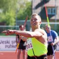FOTOD: Lätlasest juunioride maailmarekordimees viskas Tartus oda üle 80 meetri