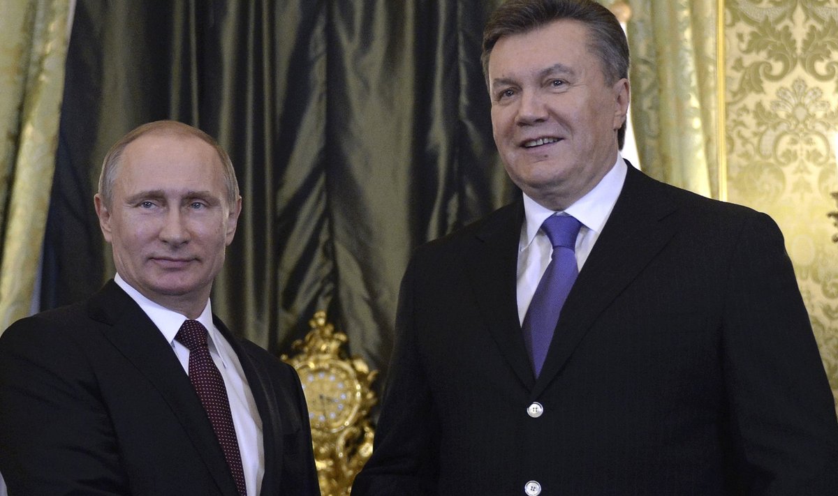 Russia's President Vladimir Putin meets with his Ukrainian counterpart Viktor Yanukovich at the Kremlin in Moscow
