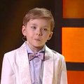 VIDEO: Tõeline kuldsuu! 4aastane Oliver naerutas saate "Väikesed hiiglased" publikut ja kohtunikke