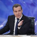 Medvedev nimetas uurimiskomitee töötajaid kitsedeks