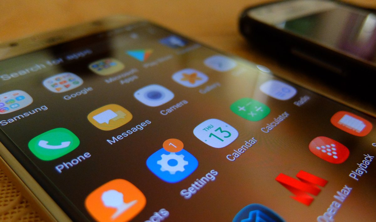 Androidi nutitelefonides hakkab Google piirama äppide sisest kasutajate jälgimist.