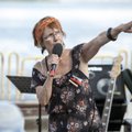 Lauluga välismaale! Reisifirma meelitab pensionäre Reet Linnaga sõbrapäeval Helsingit avastama