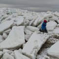 ФОТО | Зима уходит красиво: Пярнумаа завалило огромными льдинами