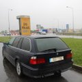 Politsei otsib Tartus liiklusõnnetuse põhjustanud Škoda juhti
