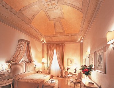 Meie kuninglik magamistuba Pagni di Pisas.
