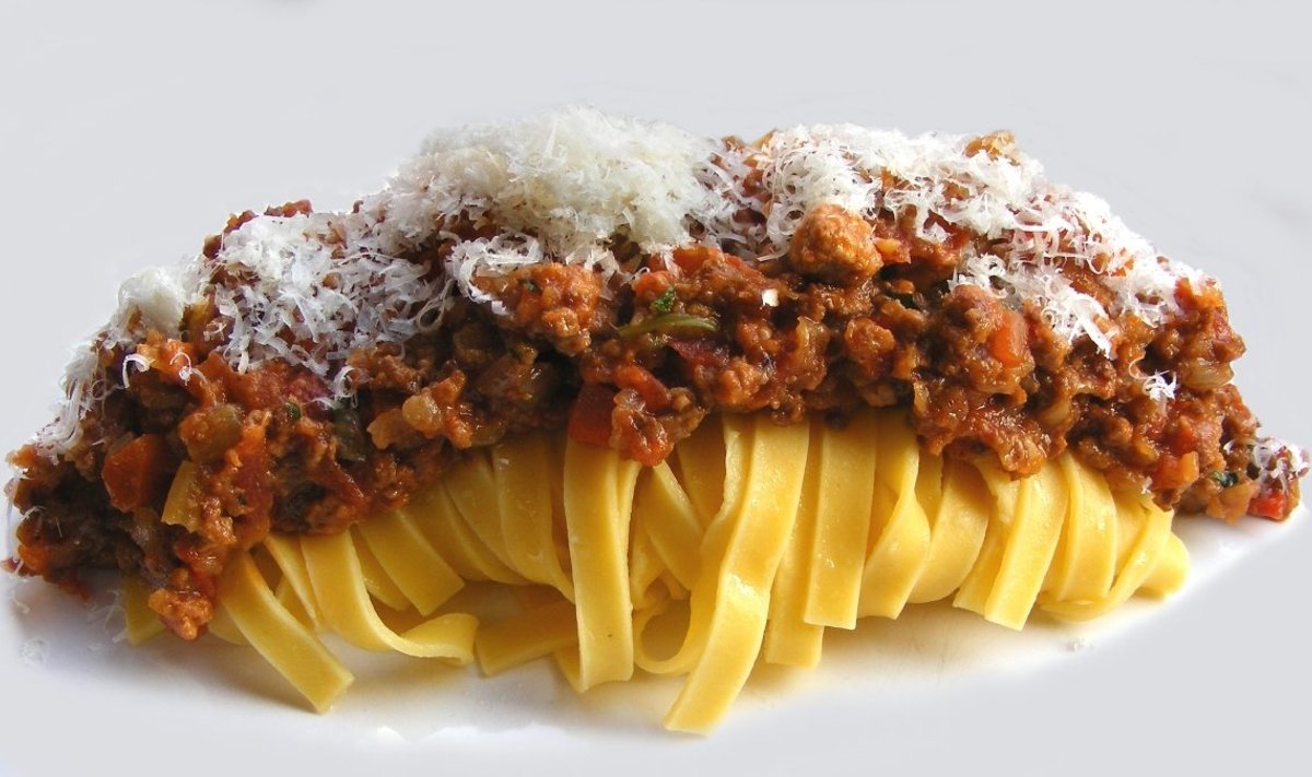 Pastapäeva puhul Itaaliapärase lihakastmega makaronid ehk Spagetti Bolognese.