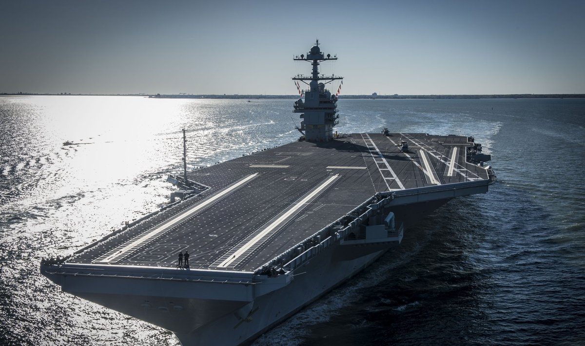 USS Gerald R. Ford hakkab kandma ligemale 75 lennukit või helikopterit ja 5000-liikmelist isikkoosseisu.
