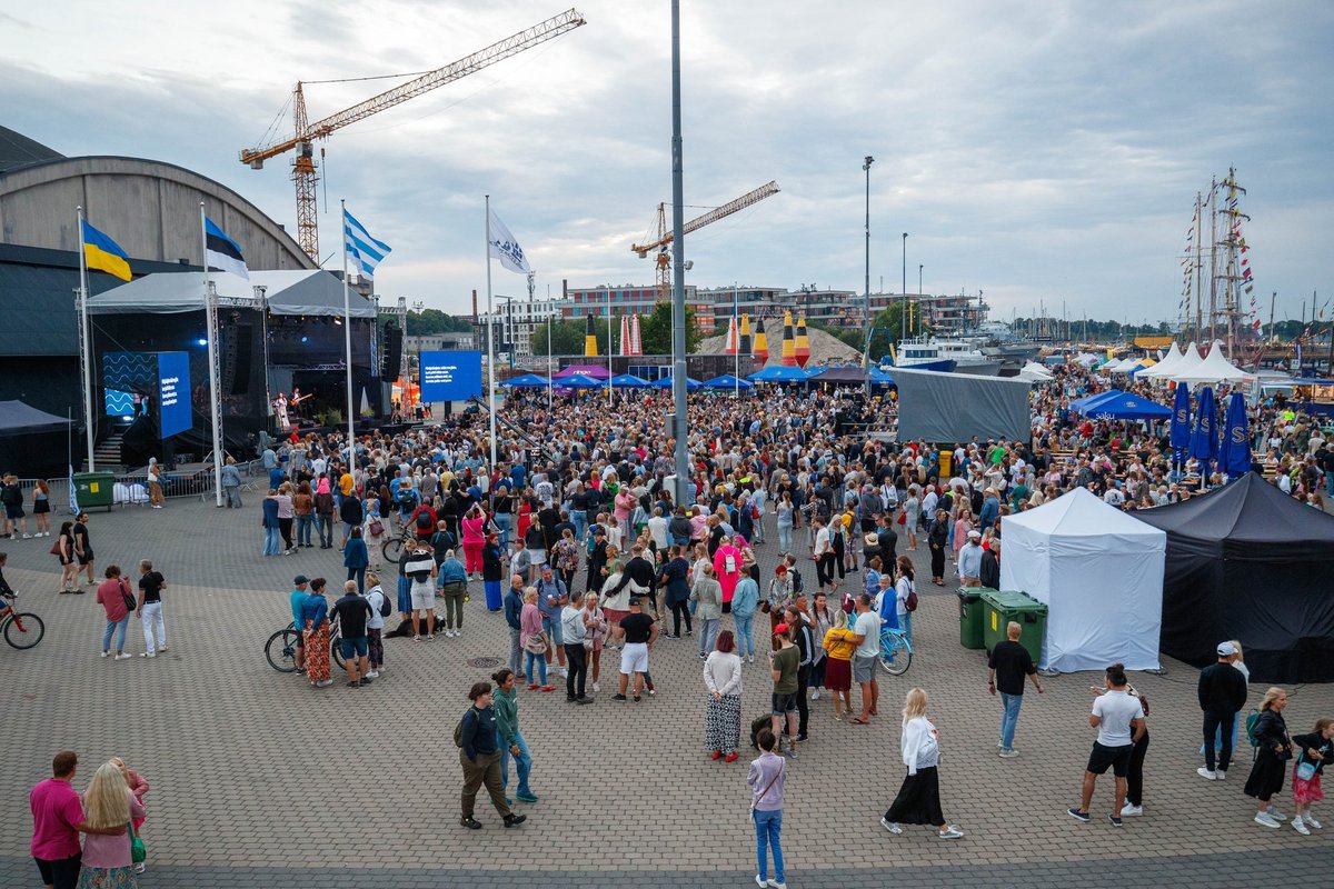 FOTOD | Häälepaelad valla! Tall Ships Racesi kolmas päev kulmineerus vägeva öölaulupeoga