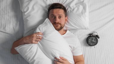 Ärkad pidevalt öösel kell kolm? 7 asja, mis võivad unerütmi sassi lüüa