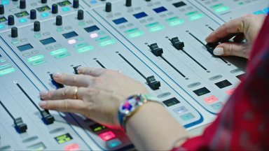 Радио 4 сохраняет лидерство среди русскоязычных радиостанций Эстонии