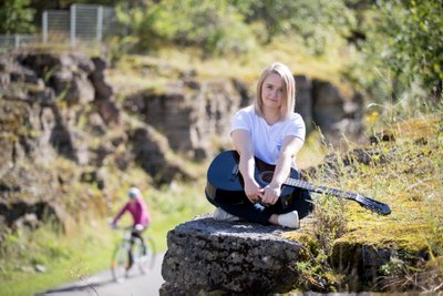 Mitmekülgsete huvidega Heleni on tõestus selle kohta, et Ruja muusika läheb hinge ka tänapäeva noortele, eriti rõõmustab tütarlast, et suurel taasühinemiskontserdil astub üles ka tema lemmikansambel Estonian Voices.