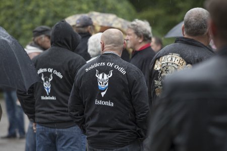Eesti Odini sõdalased kogunesid Tammsaare pargis
