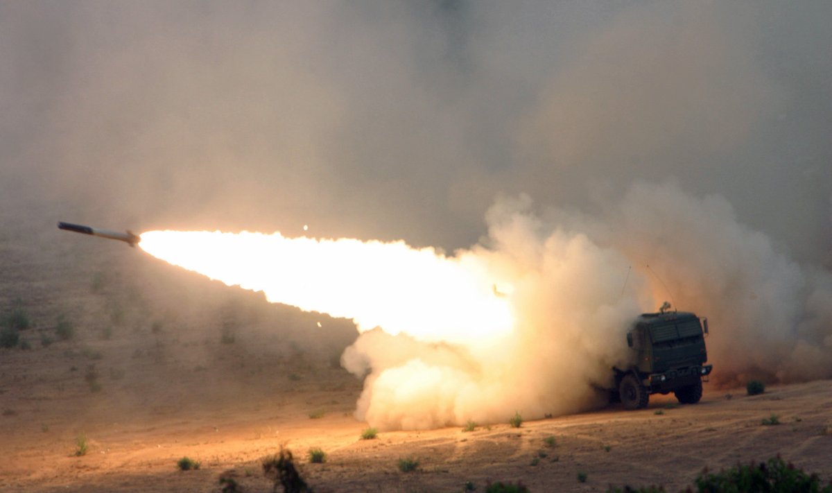 USA merejalaväe HIMARS
