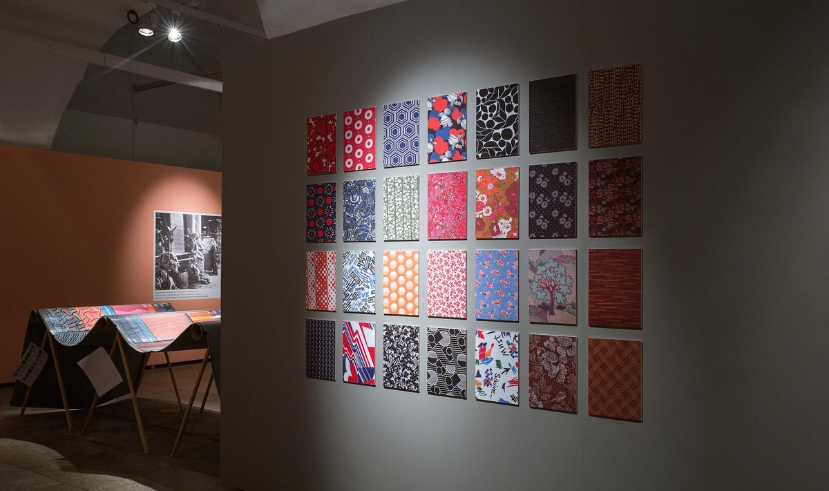 MUSTRID, MUSTRID, MUSTRID: 9. augustini saab Eesti Tarbekunsti- ja Disainimuuseumis tutvuda Kreenholmi manufaktuuri tekstiilidisainiga.