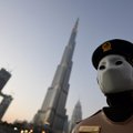 Tõeline Robocop: Dubai tänavail töötab nüüd maailma esimene robotist patrullpolitseinik