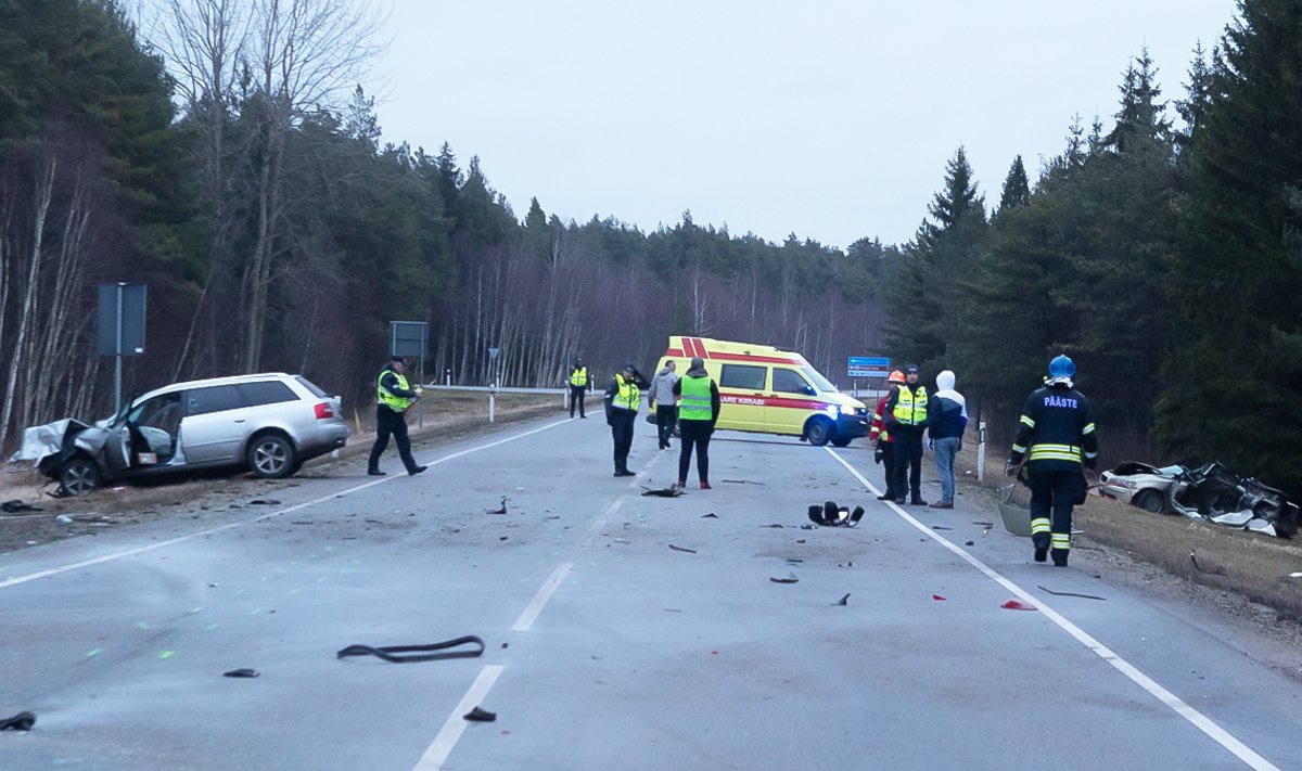 Kiiklusõnnetus Saaremaal, kolm hukkunut