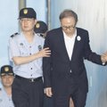 Lõuna-Korea endine president Lee Myung-bak mõisteti korruptsiooni eest 15 aastaks vangi