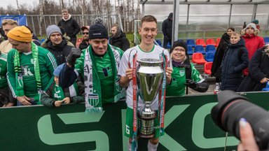 KUULA | „Jalgpallistuudio“ meistriliiga auhinnad. Milline klubi oli suurim õnnestuja ja ebaõnnestuja? Kes oli parim mängija ning treener?