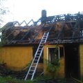 ФОТО: В Йыгевамаа в Иванову ночь сгорел жилой дом