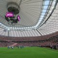 VIDEO: Pool miljardit eurot maksnud Varssavi staadioni katus lekib