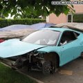 GALERII: Crash-testitud Ferrari 458 Italiad tukuvad teki all