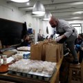 Повар с двумя звездами "Мишлен" кормит бездомных во время пандемии