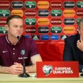 Wayne Rooney ja Roy Hodgson pressikonverentsil