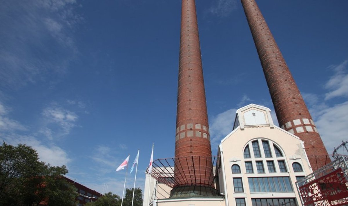 624 m2 kultuuriga täidetud pinda asub Helsingi vanas elektrijaamas.