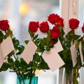 Abieluettepanek: punased roosid ja filmilik põgenemine restoranist