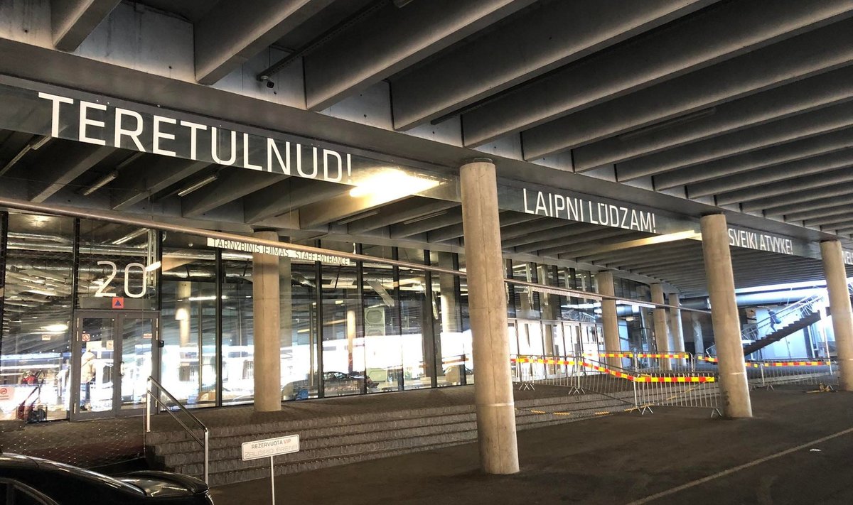 TERETULNUD! Kaunas tervitas fänne eestikeelse sildiga.