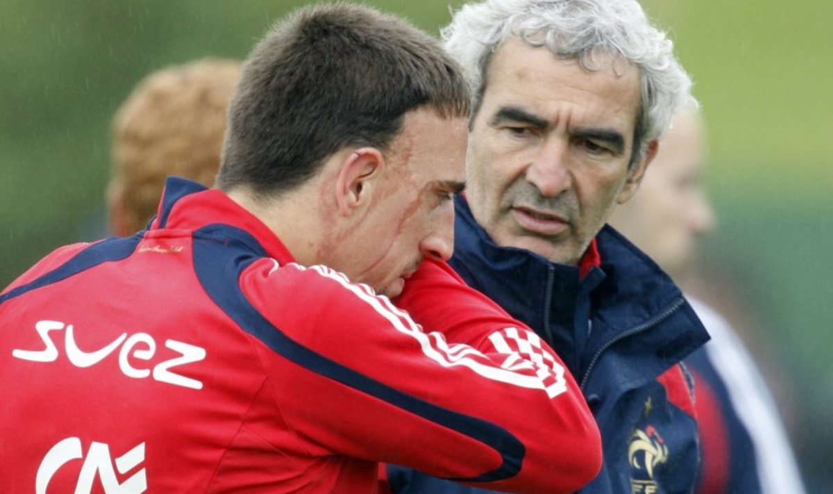 Prantsusmaa peatreener Raymond Domenech ja Franck Ribery