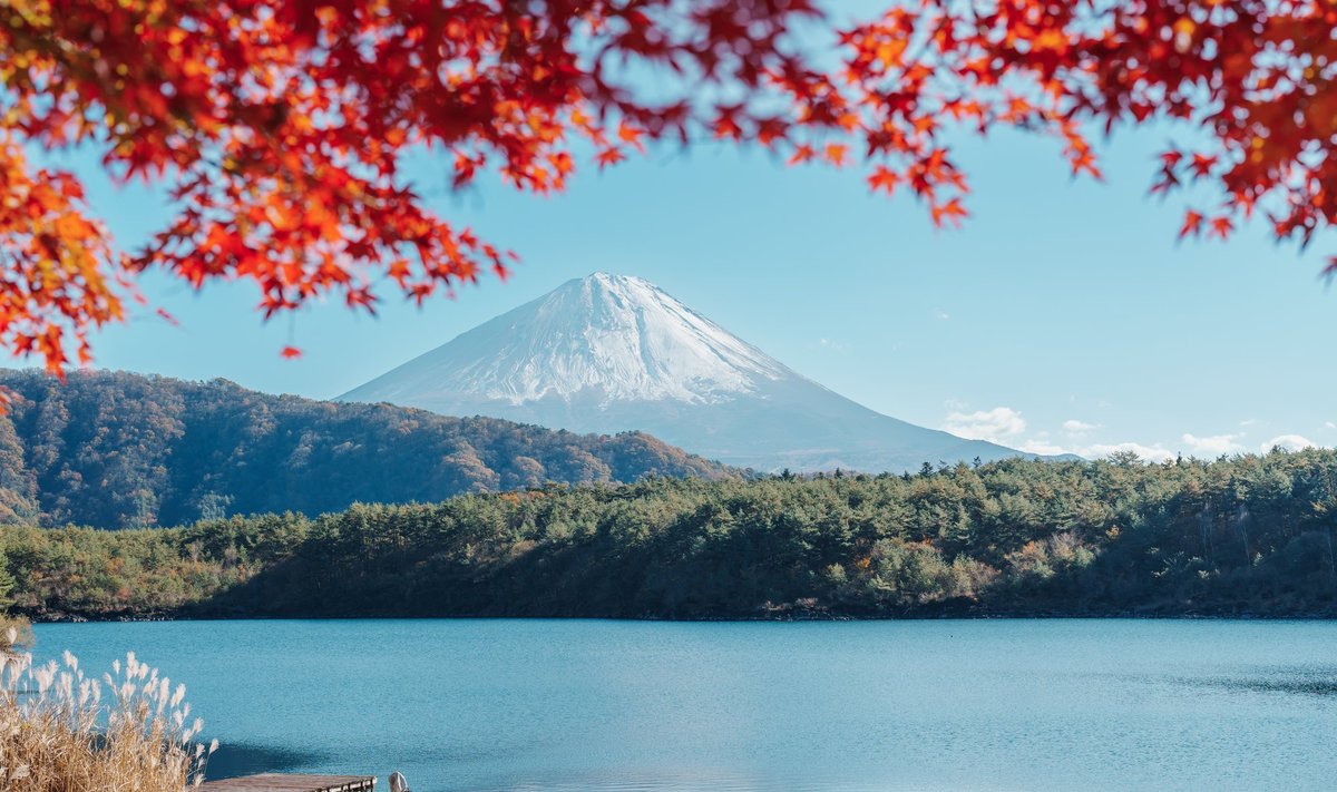 Tavaliselt on Fuji mäetipp kenasti lumine. Praegu sellist vaatepilti seal aga ei leia.