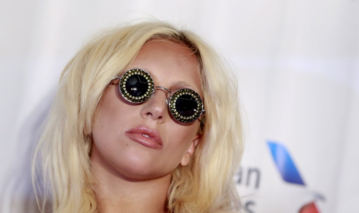 Kas on üldse midagi, mida Lady Gaga välja ei kannaks?