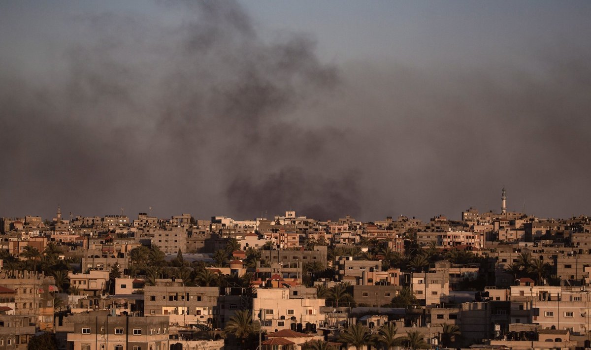 Израиль 25 мая нанес новые удары по городу Рафах