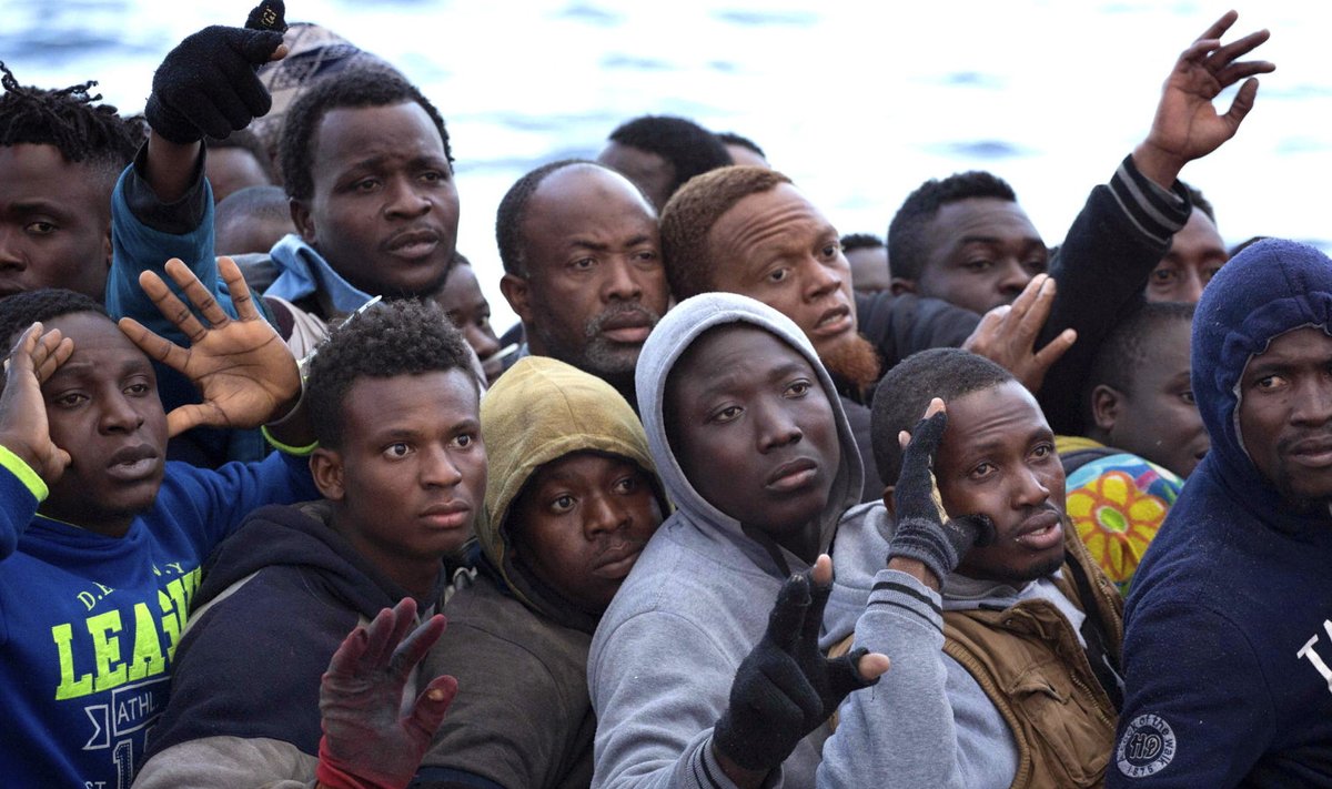 Vahemerel päästetud aafriklased. Foto on illustratiivne.